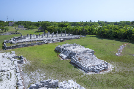 Wide angle scenic landscape of Maya archaeological site of El Rey in Cancun, Mexicoの写真素材
