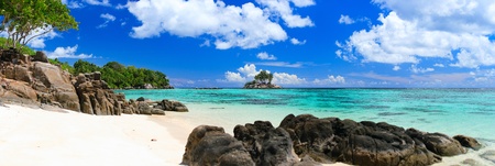 Panorama of perfect white sand beach in Seychellesの写真素材