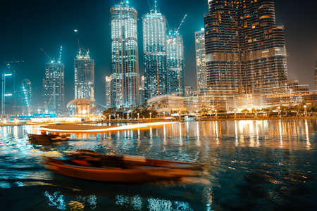 February 29, 2020 - Dubai, UAE - show fountain next to Burj Khalifaのeditorial素材