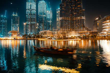 February 29, 2020 - Dubai, UAE - show fountain next to Burj Khalifaのeditorial素材