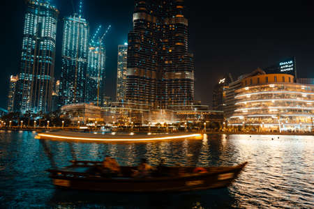 February 29, 2020 - Dubai, UAE - show fountain next to Burj Khalifaのeditorial素材