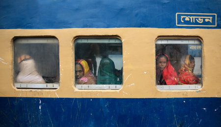 Female Pilgrim Travel to Home After Ijtema Prayerのeditorial素材