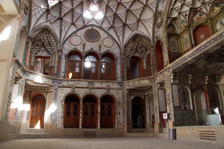 Inside Borodjerdi Mansion in Kashan, Iranのeditorial素材