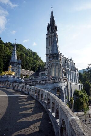 LOURDES, FRANCE - CIRCA JULY 2015 Notre-Dame de lImmaculee-Conceptionのeditorial素材