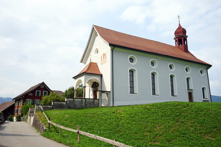 BECKENRIED, SWITZERLAND - CIRCA AUGUST 2015 Parish church on the hillのeditorial素材
