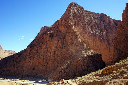 Footpath in Todgha gorge in Moroccoの写真素材