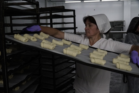 Bread making process.のeditorial素材