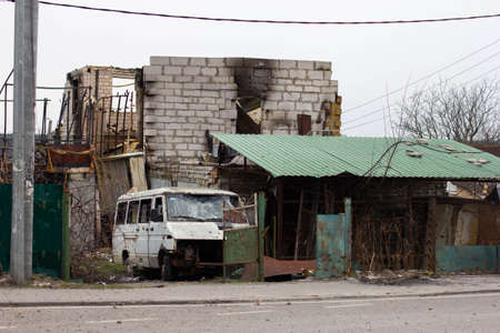 Gostomel, Kyiv region, Ukraine - 5 April 2022: War between Russia and Ukraine. The consequences of the war, the cars of civilians shot by the Russian army. Explosion-damaged cars and houses. ShapikMedia/Alexander Bordian/Stringerのeditorial素材