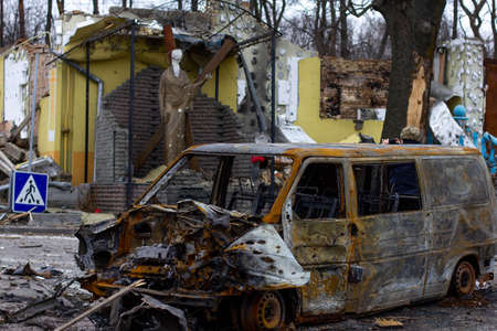 Gostomel, Kyiv region, Ukraine - 5 April 2022: War between Russia and Ukraine. The consequences of the war, the cars of civilians shot by the Russian army. Explosion-damaged cars and houses. ShapikMedia/Alexander Bordian/Stringerのeditorial素材