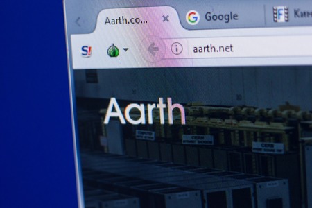 Ryazan, Russia - May 13, 2018: Aarth website on the display of PC, url - Aarth.netのeditorial素材