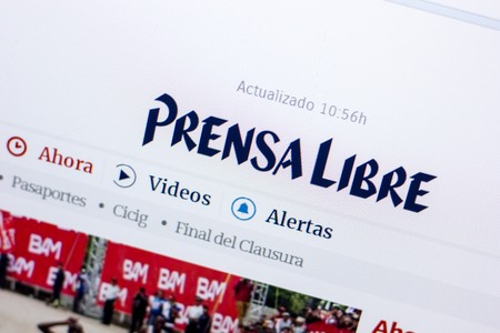 Ryazan, Russia - May 27, 2018: Homepage of PrensaLibre website on the display of PC, url - PrensaLibre.comのeditorial素材