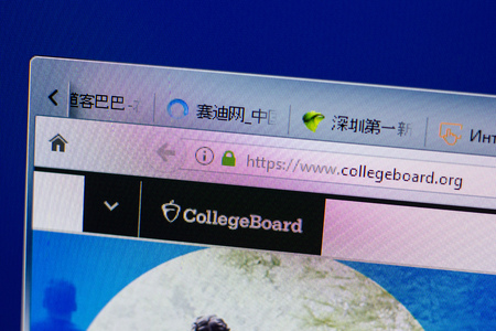 Ryazan, Russia - June 16, 2018: Homepage of CollegeBoard website on the display of PC, url - CollegeBoard.orgのeditorial素材