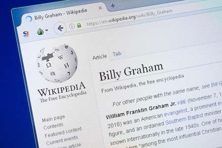 Ryazan, Russia - August 19, 2018: Wikipedia page about Billy Graham on the display of PCのeditorial素材