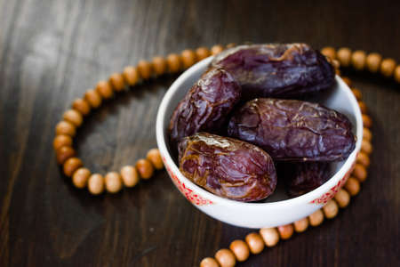 Islamic rosary and ramadan dates for iftar.の写真素材