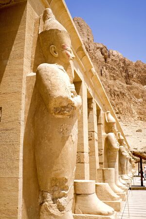 Image of the Temple of Queen Hatshepsut, Egypt.
の写真素材