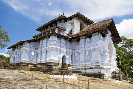 Image of the ancient Buddhist Lankathilaka Viharaya Temple, at Kandy, Sri Lanka. This temple was completed in 1344 and was built in traditional SInhalese architectural style.の写真素材
