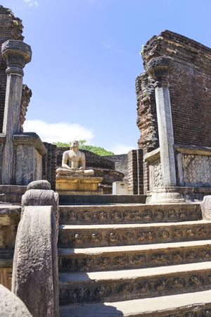 Image of the ancient Vatadage at Polonnaruwa, Sri Lanka. The Vatadage is a stupa house or relic shrine built around the 11th and 12th century AD. This is a UNESCO World Heritage site.の写真素材