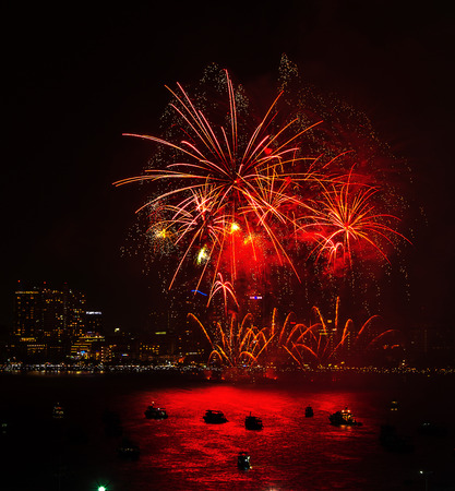 Chonburi province, Thailand - Nov 28, 2015 : Pattaya International Fireworks Festival is a competition between multiple countries to be crowned the best firework showのeditorial素材