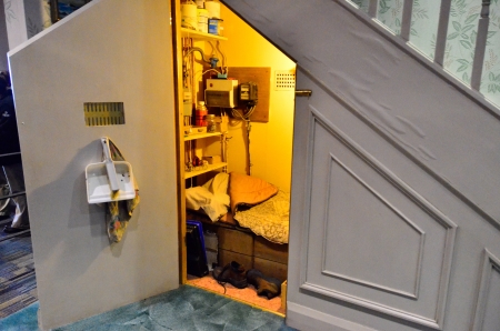 Harry Potters under stairs bedroom at Warner Brothers Studioの素材