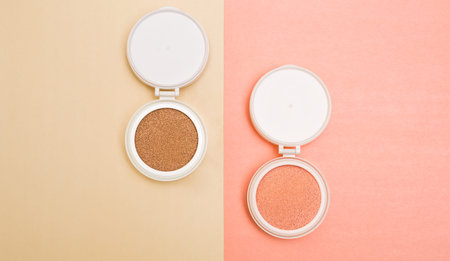 Tonal foundation and highlighter, base for make-up in the form of a cushion.