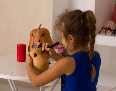 preparing to Halloweenの写真素材