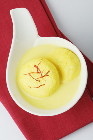 Ras malai, Rasamalei Indian Sweet dessert mithai festival milk sweet dish Diwali Dussehra Holi ganesh chaturthi Ram navami  Durga pooja durga ashtamiの写真素材