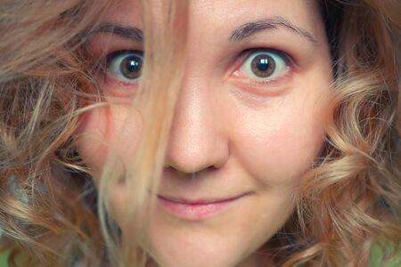 Close up morning portrait of smiling pretty womanの写真素材