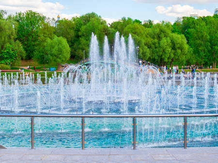 Moscow, Russia - May 25, 2021: Musical dynamic light fountain in the Park of Culture and Rest "Tsaritsyno" on a sunny dayのeditorial素材