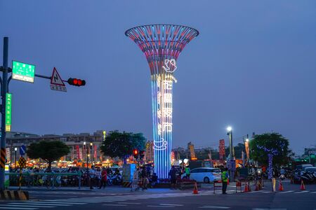 Tainan Flower Night Market or Garden Night Market, is a tourism night market in North District, Tainan, Taiwan.のeditorial素材