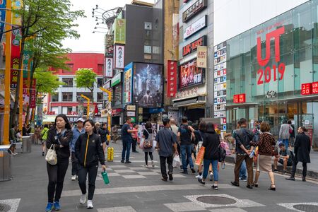 Ximending street market in Wanhua district, Taipei. A popular district in Taiwan, People visit for foods, shops, movie, fashion, cafes, restaurants.のeditorial素材