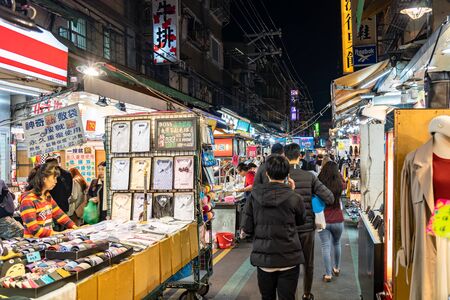 Sanhe Night Market, famous night market and travel destination, people can seen walking and exploring around it. Big part of Taiwanese culture, Taipei, Taiwanのeditorial素材
