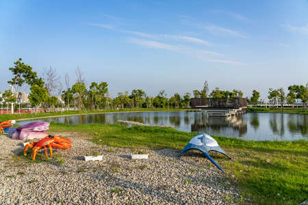 The new landmark Konan Ai-Qin Bridge in Taichung City, Taichung Central Park at the Xitun District Shuinan Economic and Trade Area. The second largest park in Taiwanのeditorial素材