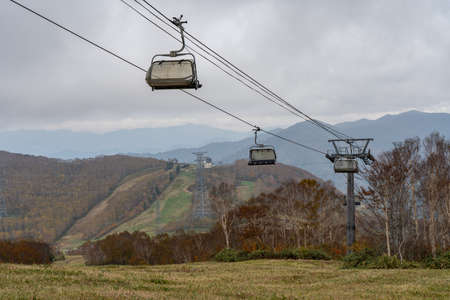 Tashiro Rapid Lift, Tashiro Ski Resort in autumn foliage season. Naeba, Yuzawa, Niigata Prefecture, Japanのeditorial素材
