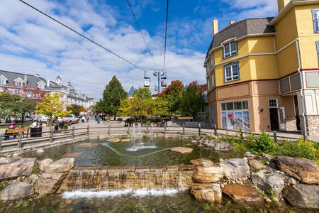 Mont-Tremblant, Quebec, Canada-October 1 2021: Sightseeing by cable car at Mont Tremblant Resort in autumn.のeditorial素材