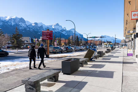 Canmore, Alberta, Canada - Feb 25 2022 : Town of Canmore centre street.のeditorial素材