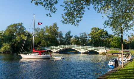 Toronto, Ontario, Canada - July 30 2021 : Toronto Islands Park Centre Island Bridge.のeditorial素材