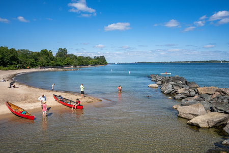 Toronto, Ontario, Canada - July 30 2021 : Toronto Islands Park Centre Island Beach.のeditorial素材