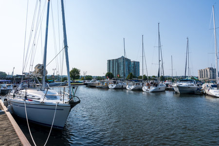 Barrie, Ontario, Canada - July 25 2021 : City of Barrie Marina Boat Launch and Dock. Kempenfelt Bay, Lake Simcoe.のeditorial素材