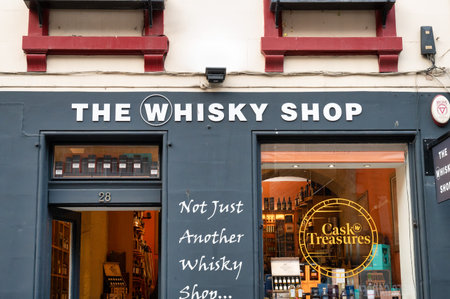 Edinburgh, Scotland- Nov 20, 2021:  The Sign for The Whisky Shop in Edinburgh.のeditorial素材