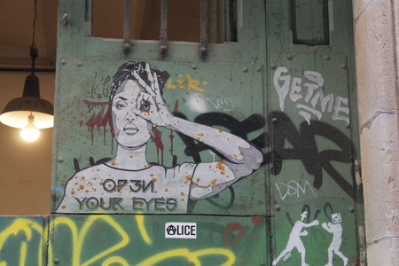 Barcelona downtown graffiti shotのeditorial素材