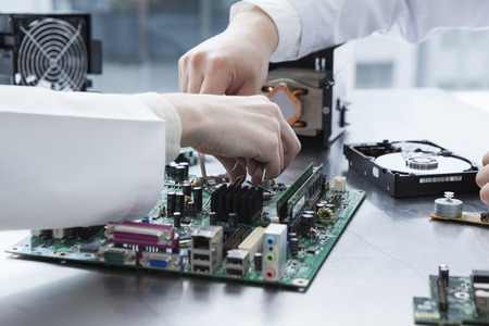 Men and women to touch the electronic circuit together