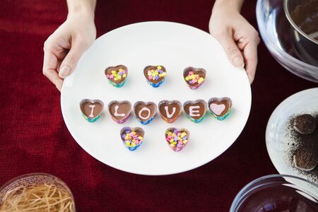 A woman who made cute chocolateの写真素材