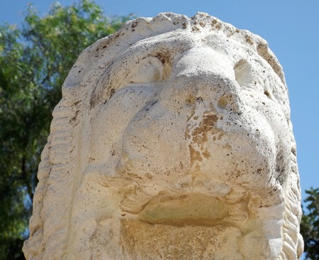 Antique bust of lion inTemple of Apollo Didimの写真素材