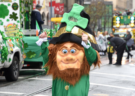 San Francisco, CA - March 11, 2023: Unidentified participants 2023 Saint Patrick's Day Parade, the West Coast's largest Irish event celebrating Irish culture.のeditorial素材