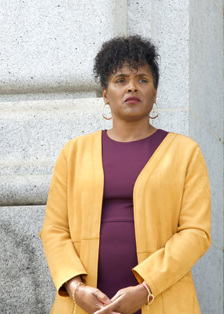 San Francisco, CA - Oct 16, 2023: Director Kimberly Ellis at a Press conference during a Domestic Violence Awareness Month Rally outside City Hall.のeditorial素材