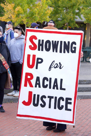 San Francisco, CA - Nov 7, 2020: Unidentified participants celebrating the announcement that Joe Biden is now President Elect at an event originally scheduled as a Defend Democracy Rally.のeditorial素材