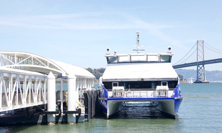 San Francisco, CA - April 17, 2022: San Francisco Bay Ferry Harbor Emperor carrying passengers through the San Francisco bay on a sunny dayのeditorial素材