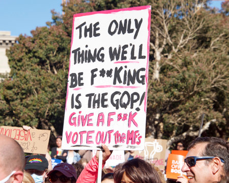 San Francisco, CA - May 3, 2022: Participants at Womenâs Rights Protest after SCOTUS leak, plan to overturn Roe v Wade. Holding signs protesting the leaked plan to overturn Roe v Wadeのeditorial素材