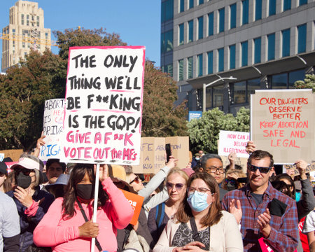 San Francisco, CA - May 3, 2022: Participants at Womenâs Rights Protest after SCOTUS leak, plan to overturn Roe v Wade. Holding signs protesting the leaked plan to overturn Roe v Wadeのeditorial素材