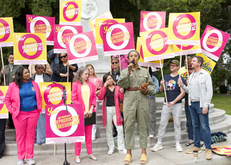 San Francisco, CA - Sept 7, 2024: Honey Mahogany speaking at a Yes on Prop O Reproductive Freedom Rally on the Panhandle at Baker street.のeditorial素材